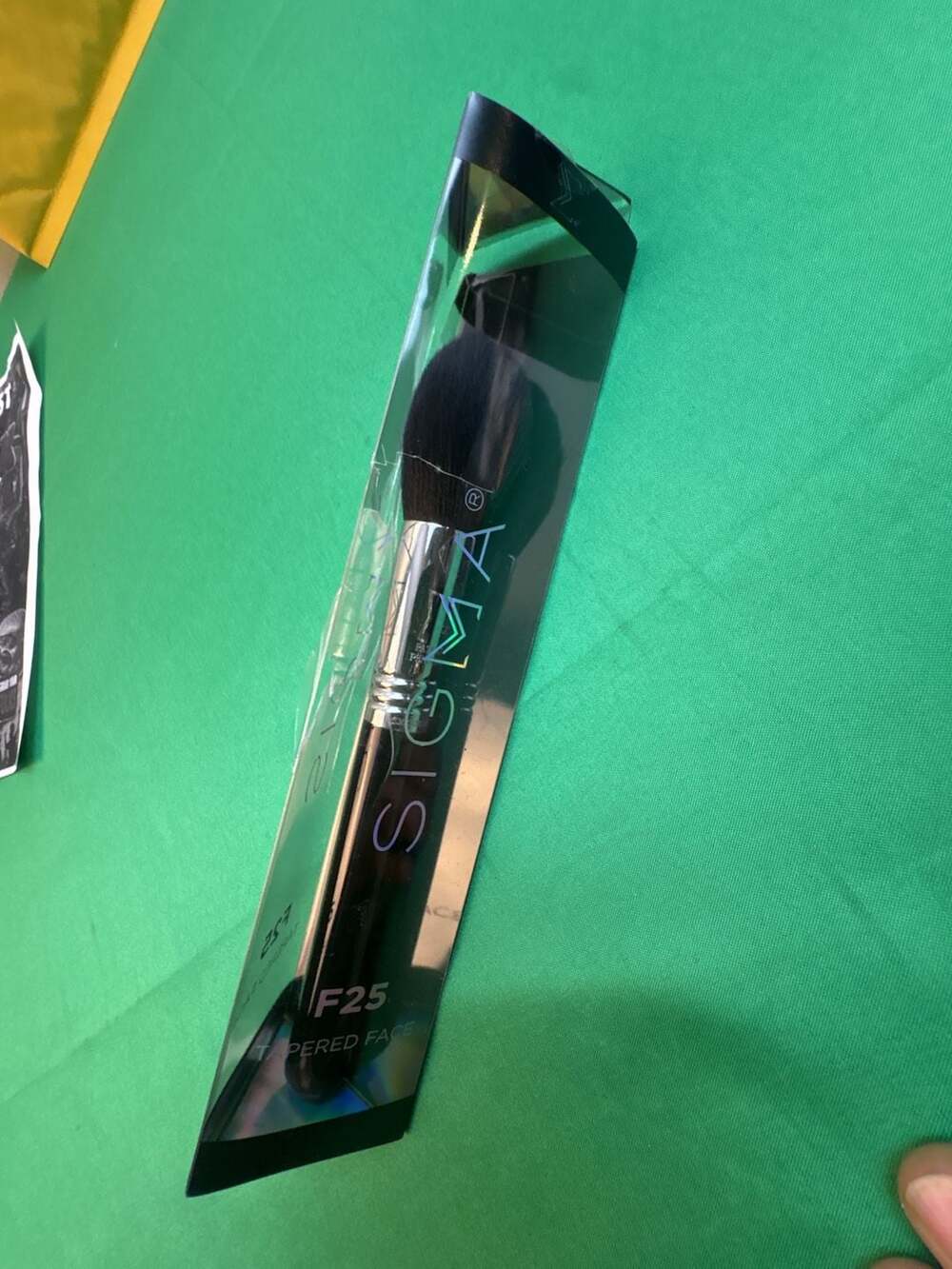 Sigma Beauty F25 Tapered Face Brush